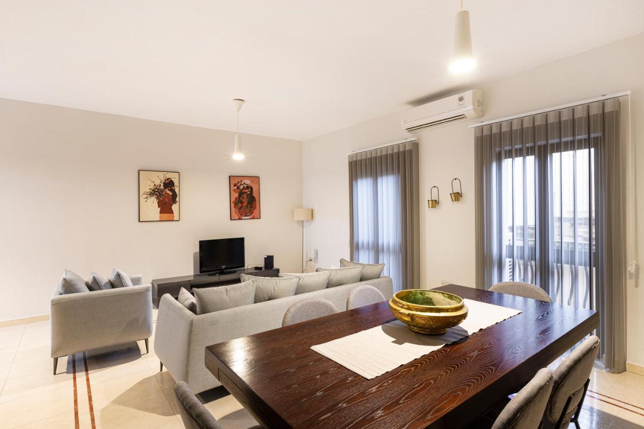 Sliema Central Apartment Just Minutes From The Beach By Jl Bagian luar foto