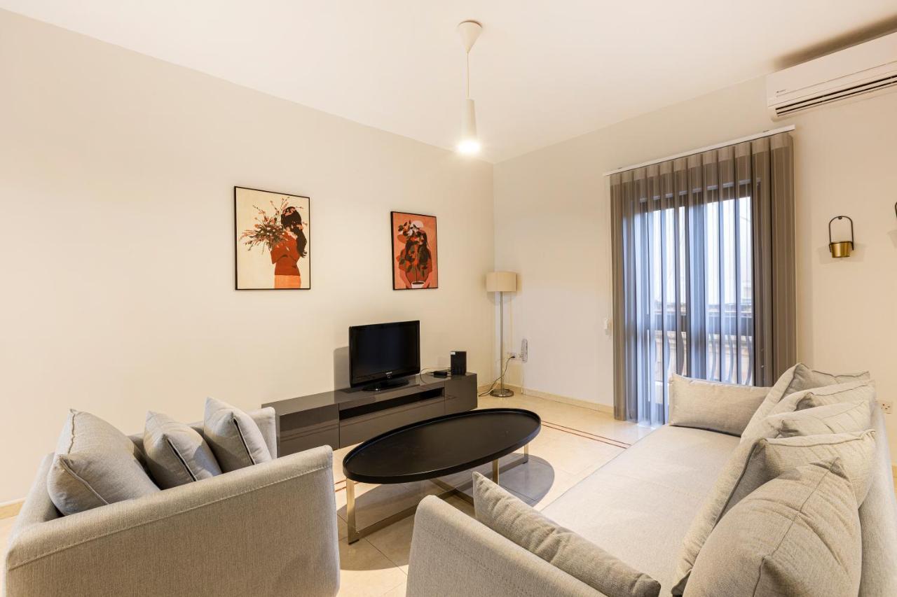 Sliema Central Apartment Just Minutes From The Beach By Jl Bagian luar foto