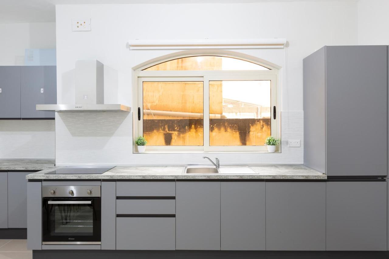 Sliema Central Apartment Just Minutes From The Beach By Jl Bagian luar foto