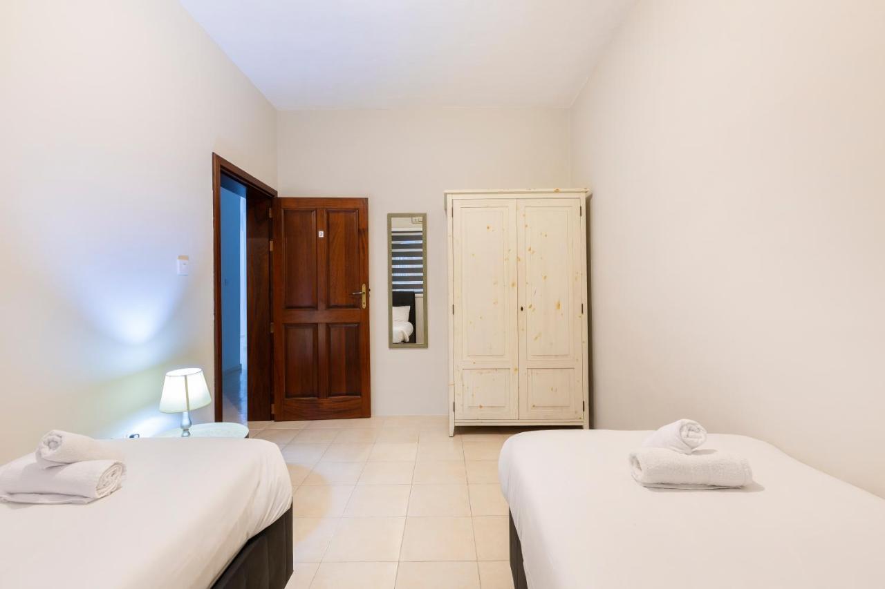 Sliema Central Apartment Just Minutes From The Beach By Jl Bagian luar foto